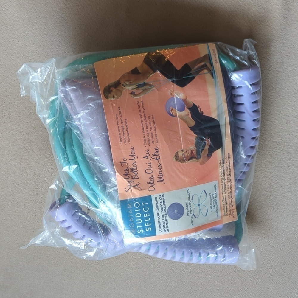 GAIAM Studio Select Ultimate Core Toning Kit New Say Yes To A Better You - Picture 2 of 7